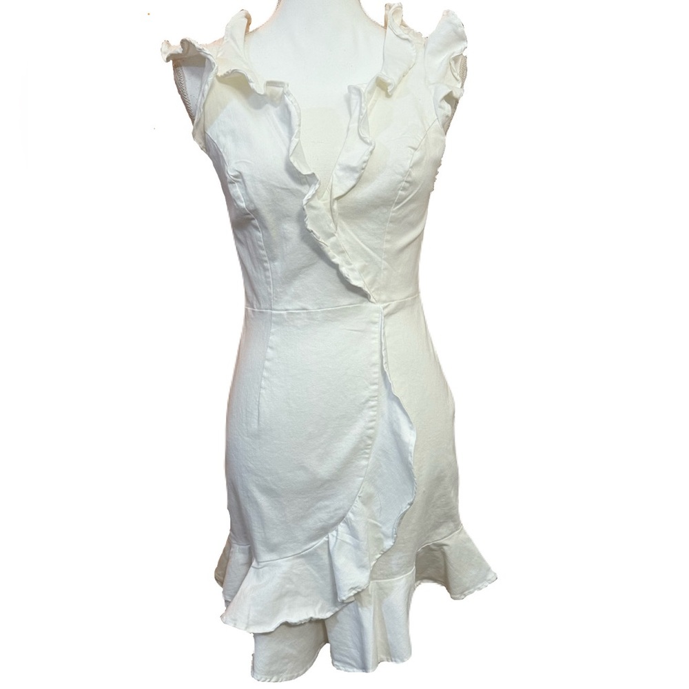 Selfie Leslie White Ruffle Mini Dress - Size L - Picture 2 of 9